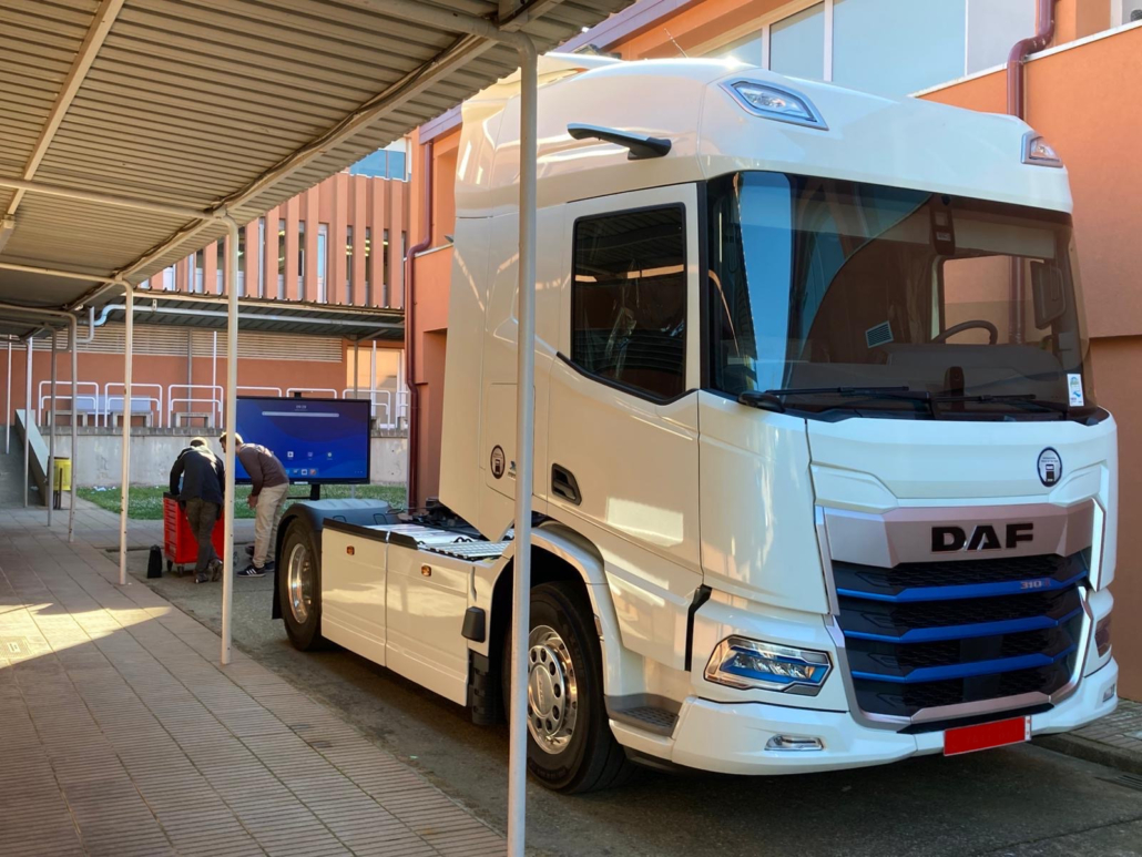 3B78A879-9F74-41EE-90F3-4AB82EDE4AF0_Retocada